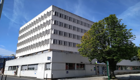 Travaux de câblage informatique dans l’immeuble du siège de la CPAM de l’Essonne à EVRY (91)